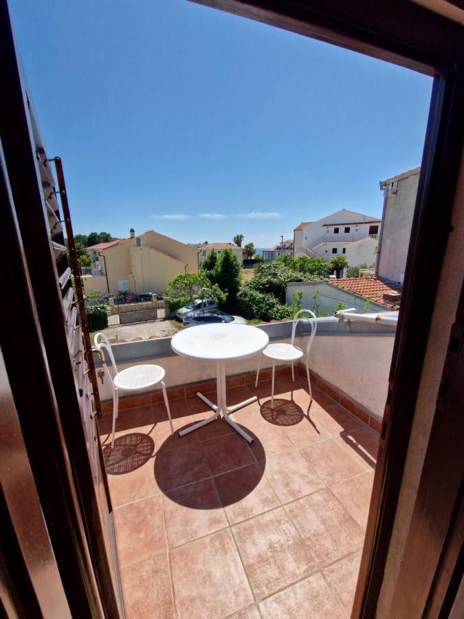 Apartments Dara Rogoznica  Exterior foto